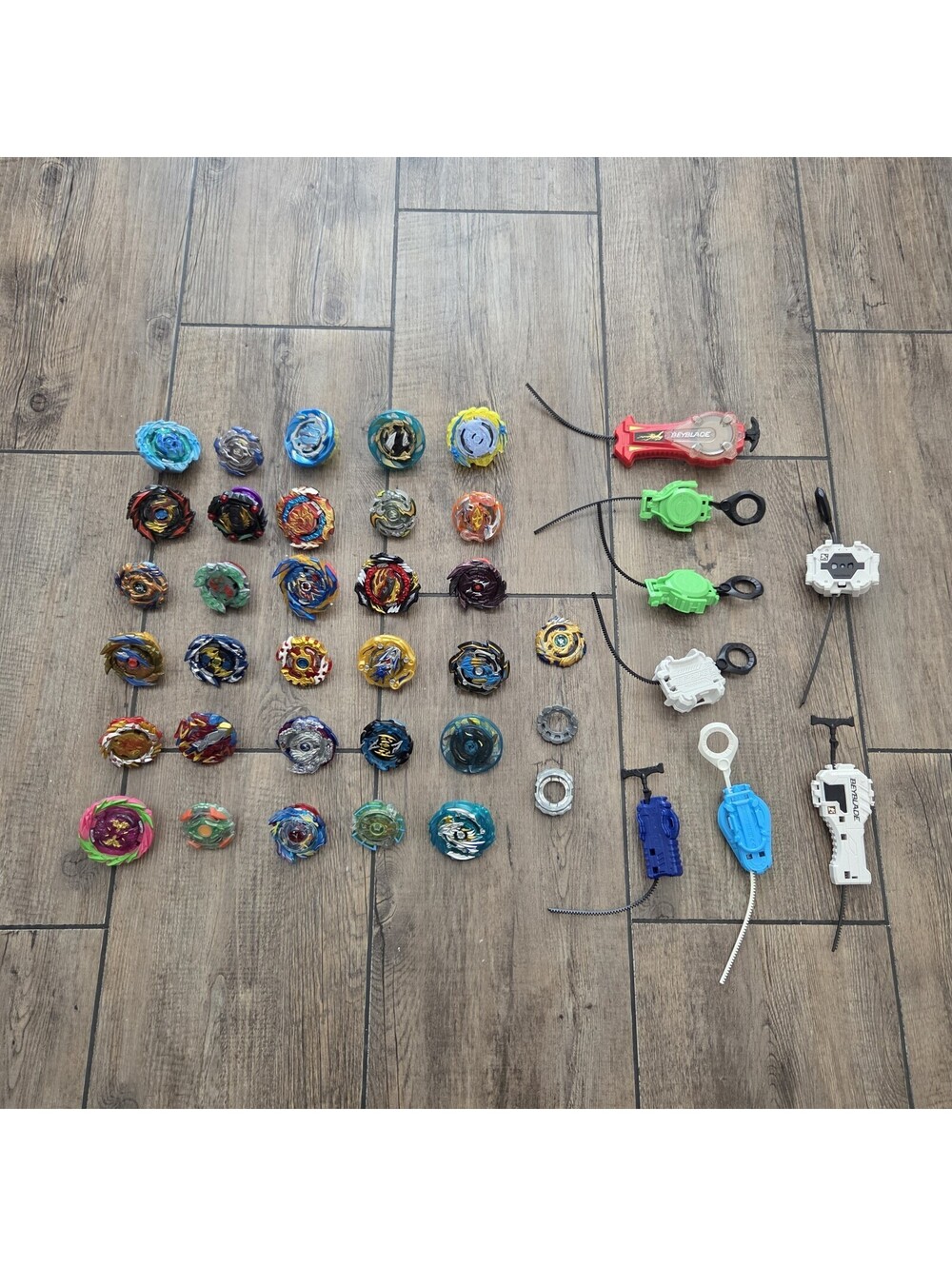 Beyblade Lot Of 30 - Extra Pieces - 8 Launchers